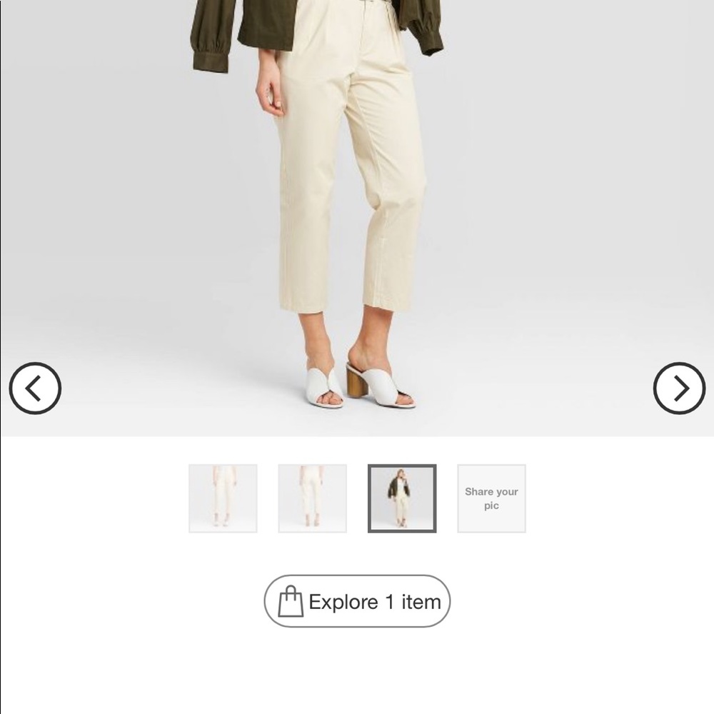 Women's Mid-Rise Pleat Front Straight